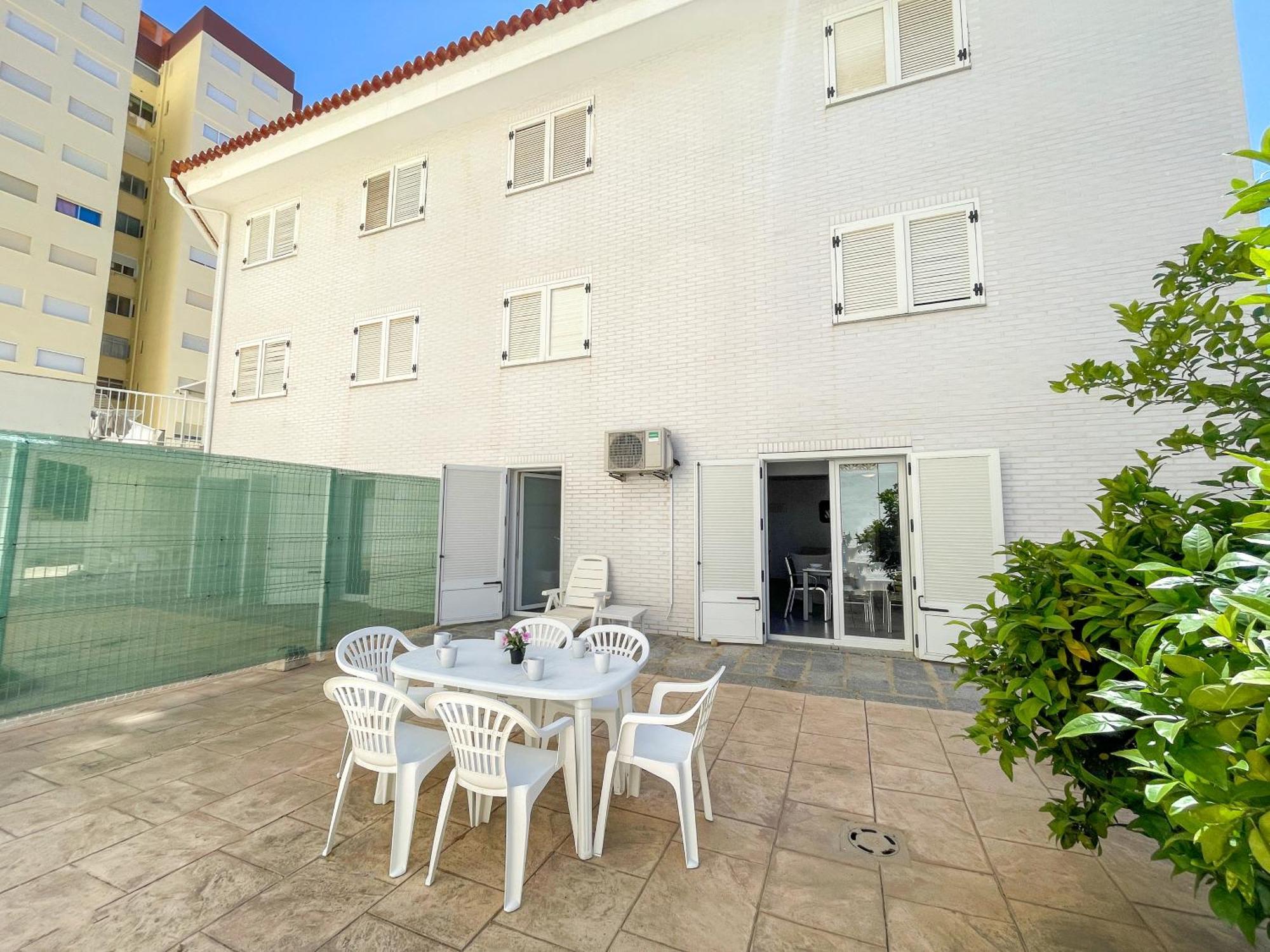 Apartamentos Gandia Familiar 3000 Exterior photo